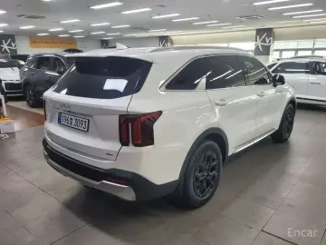 2023 Kia Sorento с пробегом 46 570 км