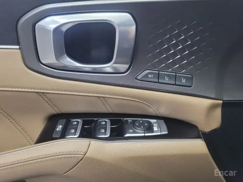 2023 Kia Sorento с пробегом 46 570 км