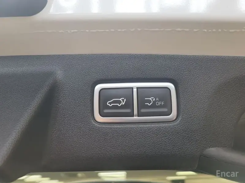 2023 Kia Sorento с пробегом 46 570 км