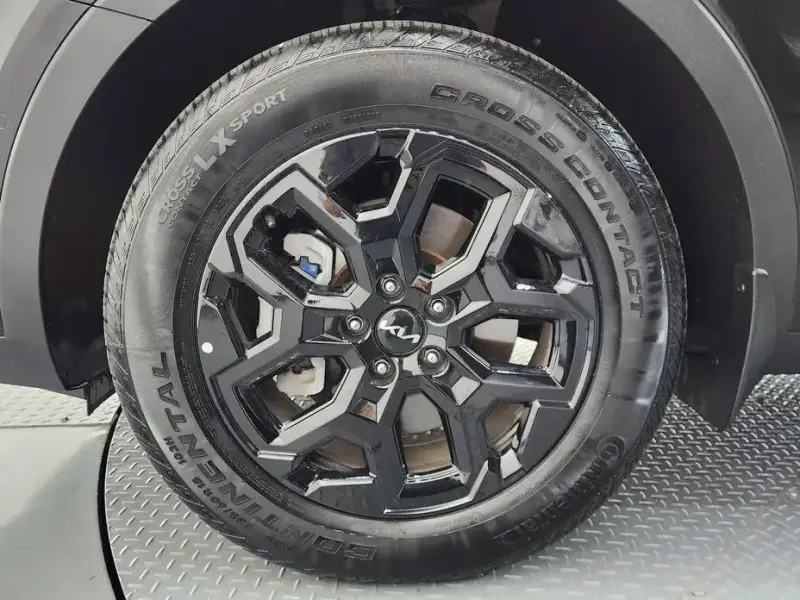 2024 Kia Sorento с пробегом 33 161 км