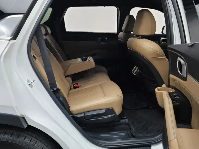 2023 Kia Sorento с пробегом 41 569 км