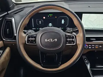 2023 Kia Sorento с пробегом 41 569 км