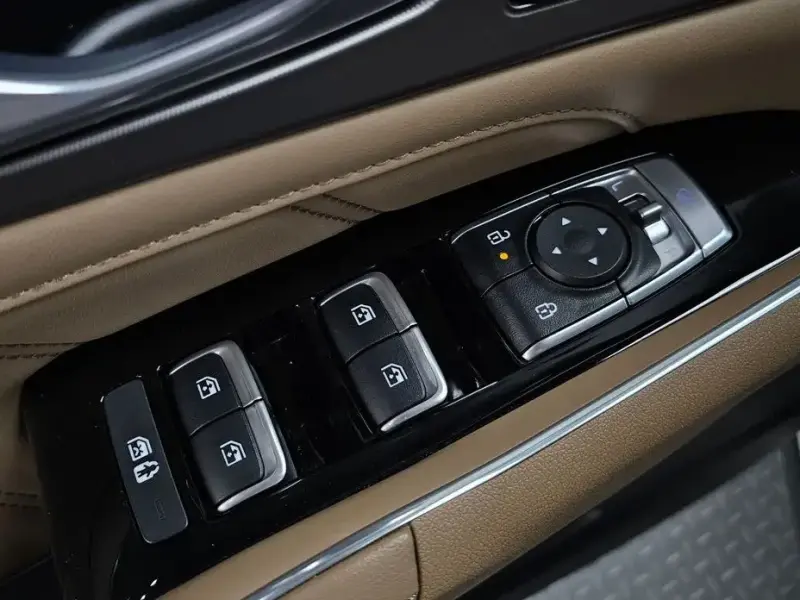 2023 Kia Sorento с пробегом 41 569 км