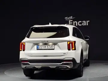 2024 Kia Sorento с пробегом 44 674 км