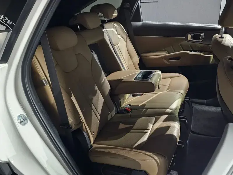 2024 Kia Sorento с пробегом 44 674 км