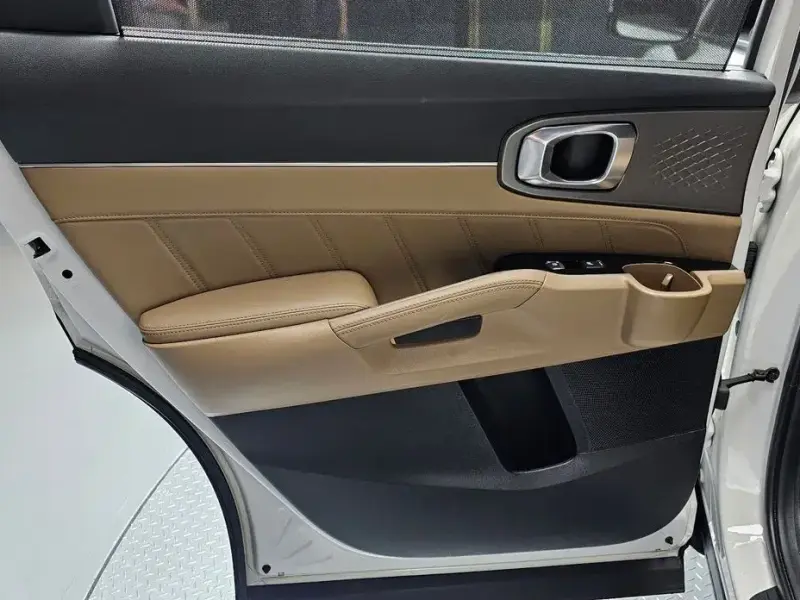2024 Kia Sorento с пробегом 44 674 км