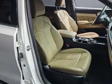 2024 Kia Sorento с пробегом 44 674 км