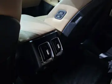 2024 Kia Sorento с пробегом 44 674 км