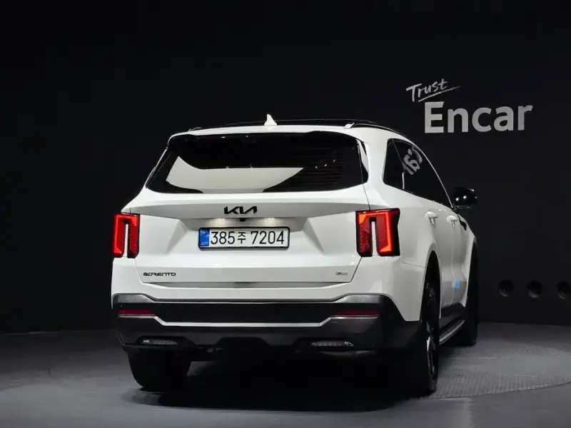 2025 Kia Sorento с пробегом 9 189 км