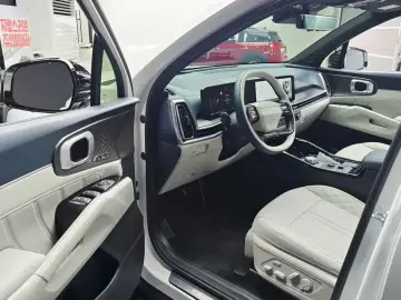 2025 Kia Sorento с пробегом 9 189 км