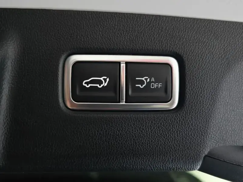 2025 Kia Sorento с пробегом 9 189 км