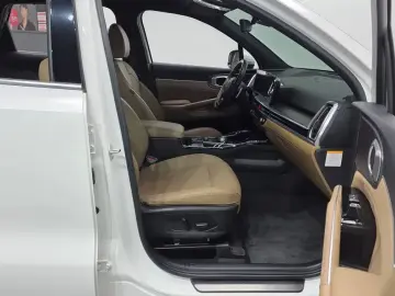 2023 Kia Sorento с пробегом 27 836 км