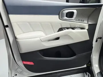 2025 Kia Sorento с пробегом 9 189 км
