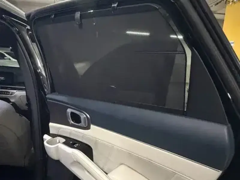 2023 Kia Sorento с пробегом 49 600 км