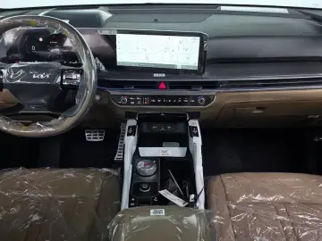 2026 Kia Sorento с пробегом 9 км