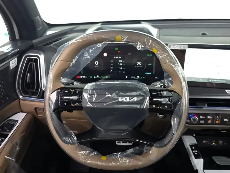 2026 Kia Sorento с пробегом 9 км