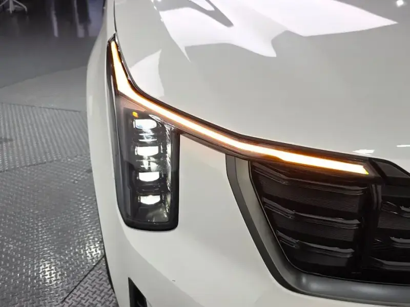 2026 Kia Sorento с пробегом 9 км