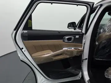 2026 Kia Sorento с пробегом 9 км