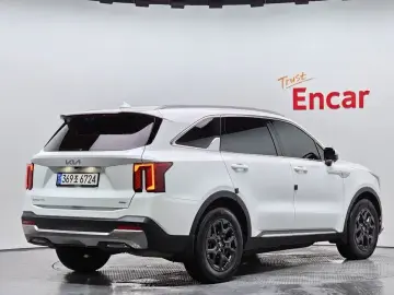 2023 Kia Sorento с пробегом 44 787 км