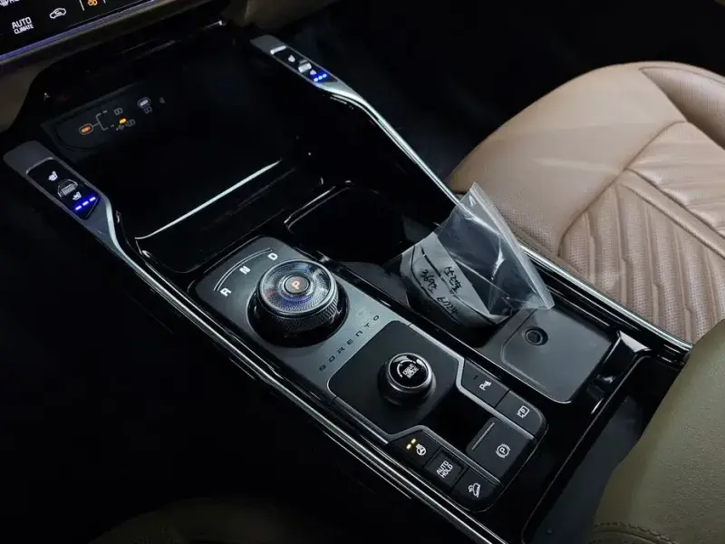 2023 Kia Sorento с пробегом 44 787 км