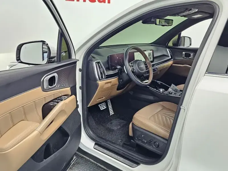 2023 Kia Sorento с пробегом 44 787 км