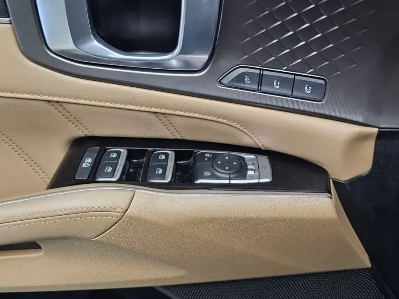 2023 Kia Sorento с пробегом 44 787 км