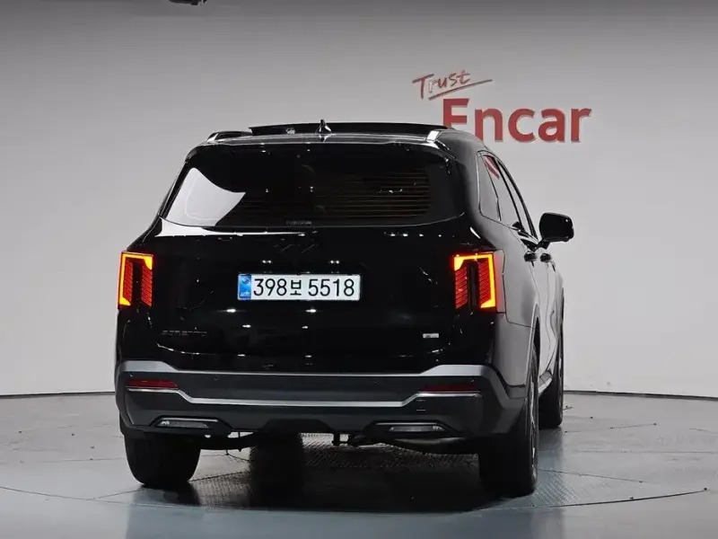 2026 Kia Sorento с пробегом 4 483 км
