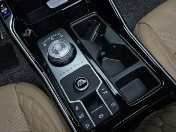 2026 Kia Sorento с пробегом 4 483 км