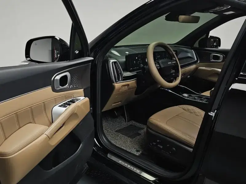 2026 Kia Sorento с пробегом 4 483 км