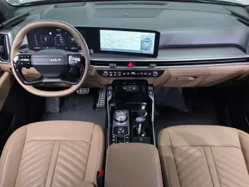 2025 Kia Sorento с пробегом 7 822 км