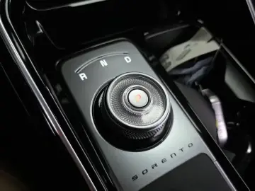 2025 Kia Sorento с пробегом 7 822 км