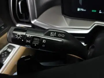 2026 Kia Sorento с пробегом 4 483 км