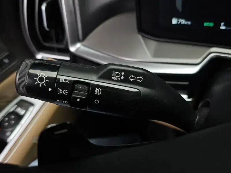 2026 Kia Sorento с пробегом 4 483 км