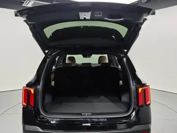 2025 Kia Sorento с пробегом 7 822 км