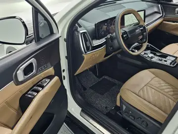 2026 Kia Sorento с пробегом 1 691 км
