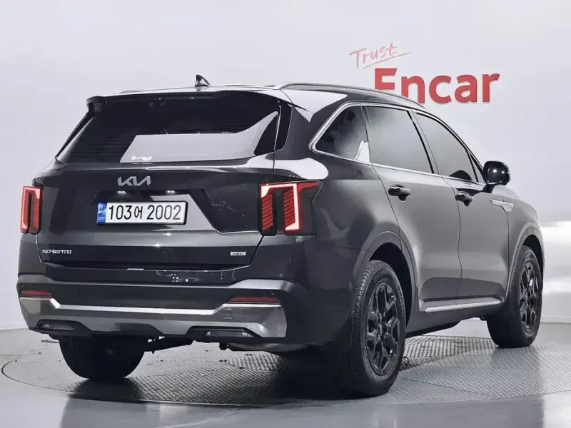 2024 Kia Sorento с пробегом 57 676 км