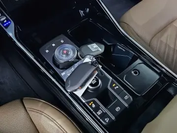 2024 Kia Sorento с пробегом 57 676 км