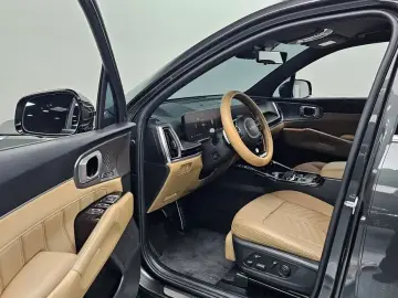 2024 Kia Sorento с пробегом 57 676 км