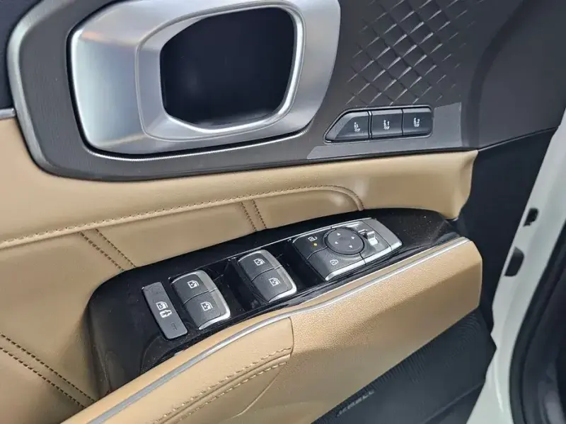 2026 Kia Sorento с пробегом 1 691 км