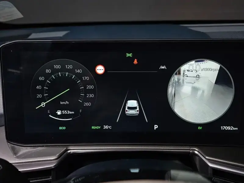 2024 Kia Sorento с пробегом 17 092 км
