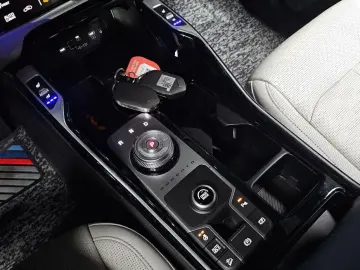 2024 Kia Sorento с пробегом 17 092 км