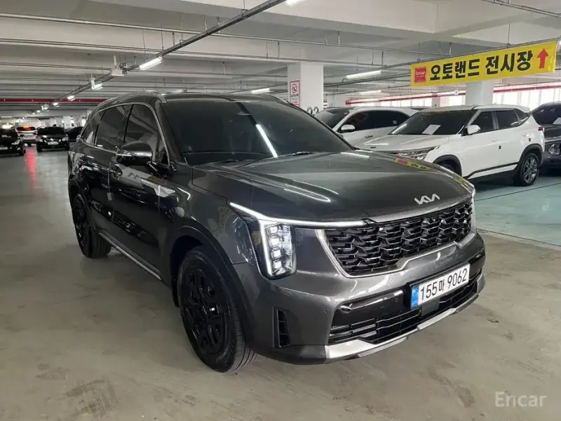 2024 Kia Sorento с пробегом 37 900 км