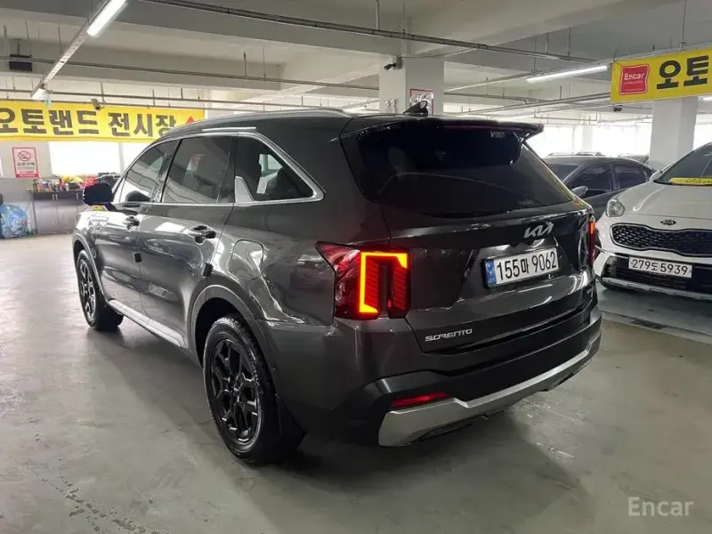 2024 Kia Sorento с пробегом 37 900 км