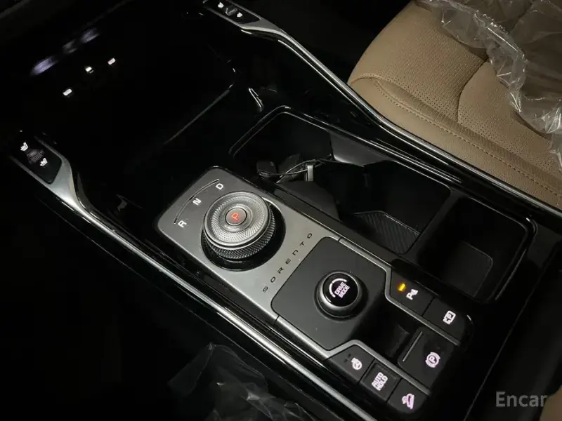 2024 Kia Sorento с пробегом 37 900 км