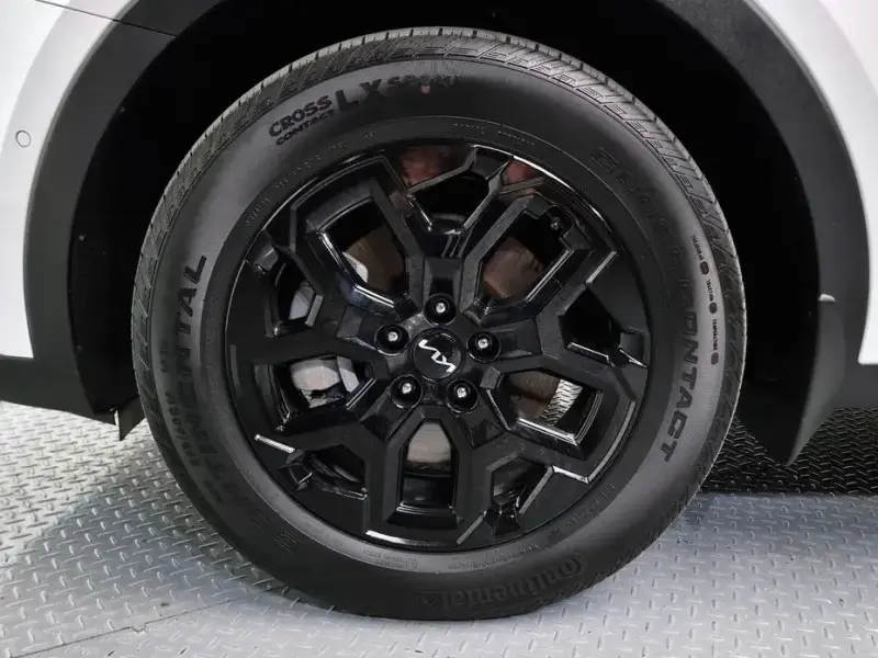 2024 Kia Sorento с пробегом 41 072 км
