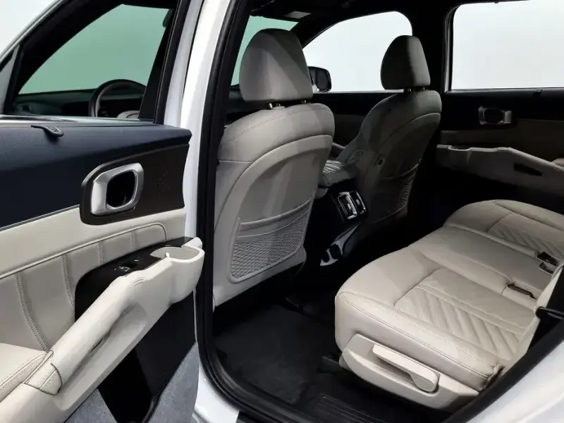 2024 Kia Sorento с пробегом 41 072 км
