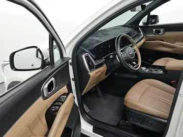 2024 Kia Sorento с пробегом 36 801 км