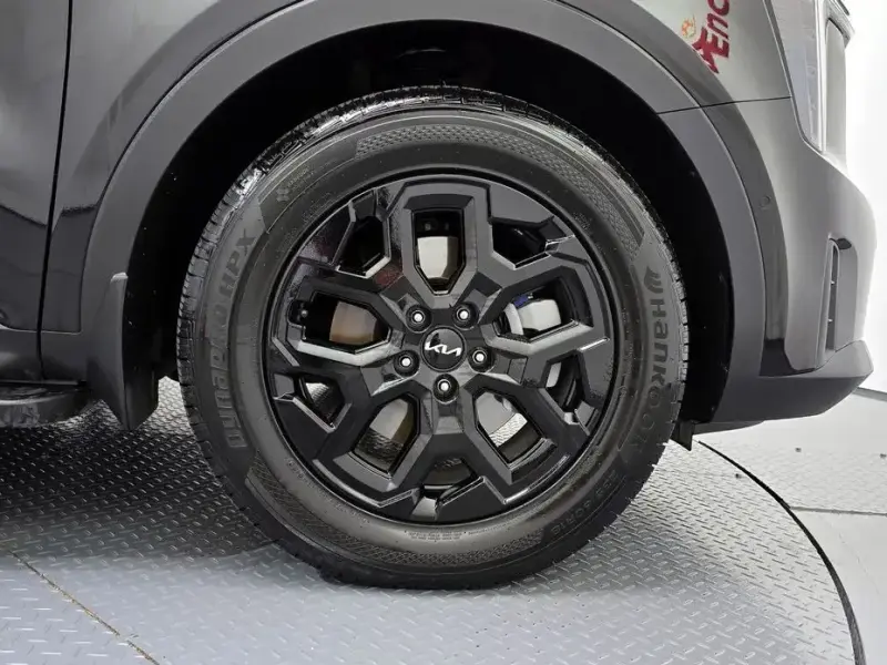 2023 Kia Sorento с пробегом 51 243 км