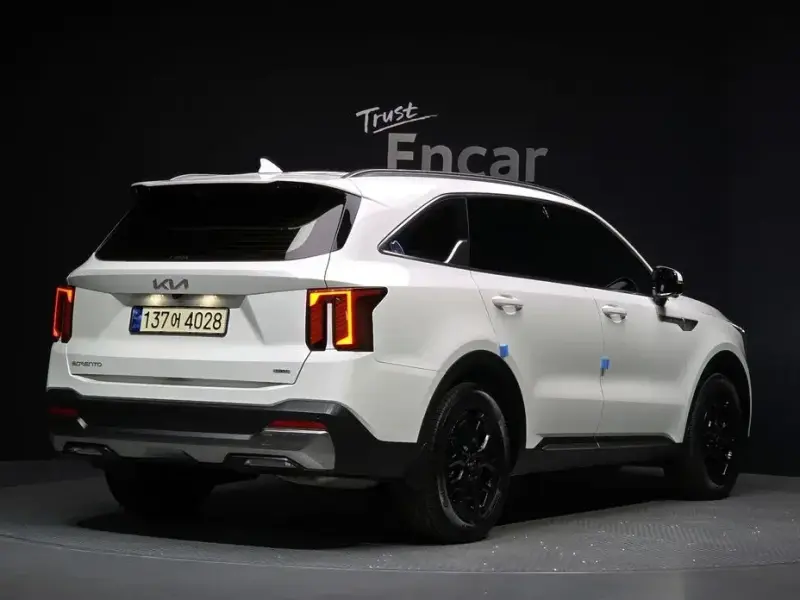 2023 Kia Sorento с пробегом 55 179 км