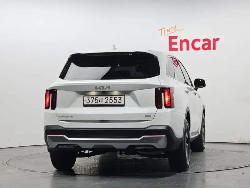 2023 Kia Sorento с пробегом 50 865 км